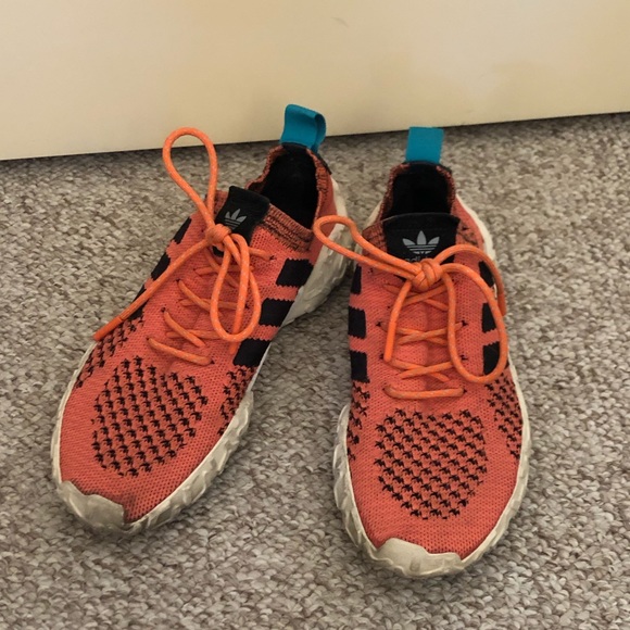 Adidas F/22 Primeknit Sneaker - Picture 3 of 3